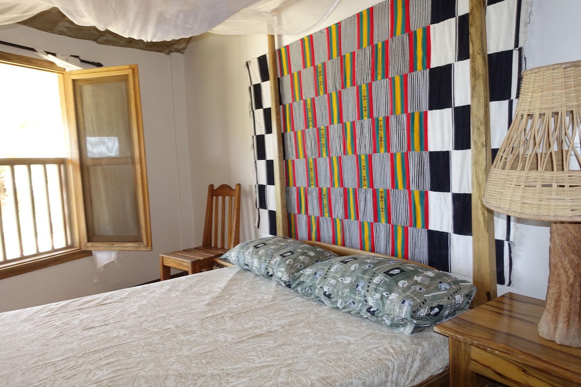 Keur Marrakis Hotel Мбур Екстериор снимка