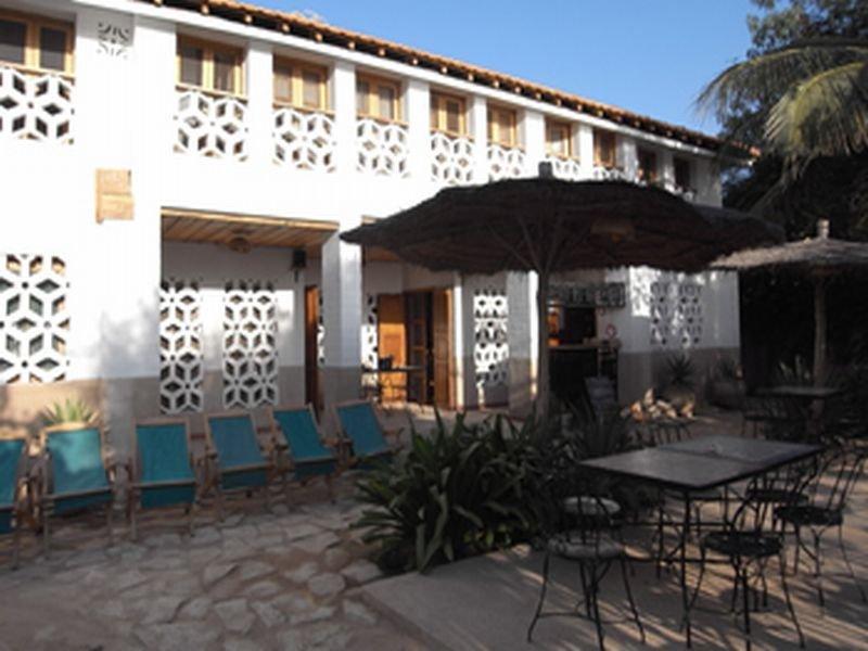Keur Marrakis Hotel Мбур Екстериор снимка
